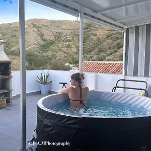 Alquiler Rural Cútar, Casa Robles Сasa de vacaciones